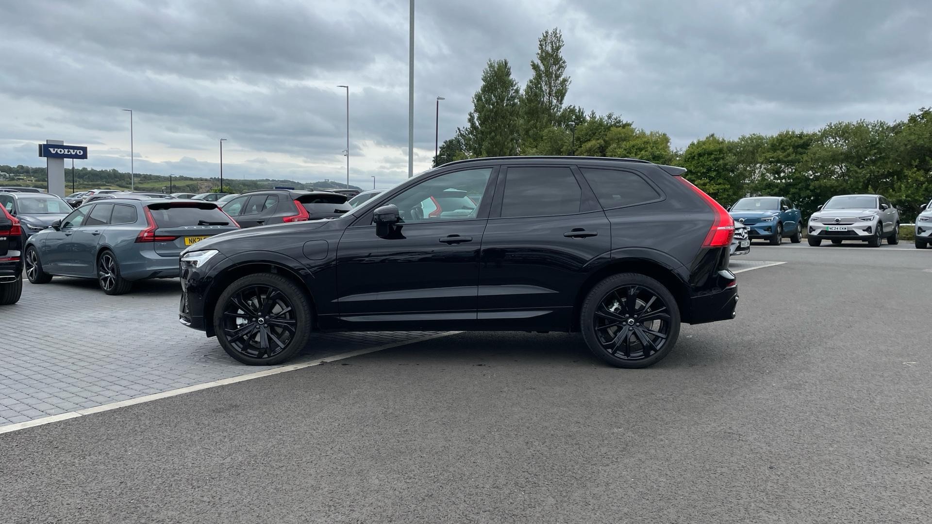 Volvo XC60 Image 8