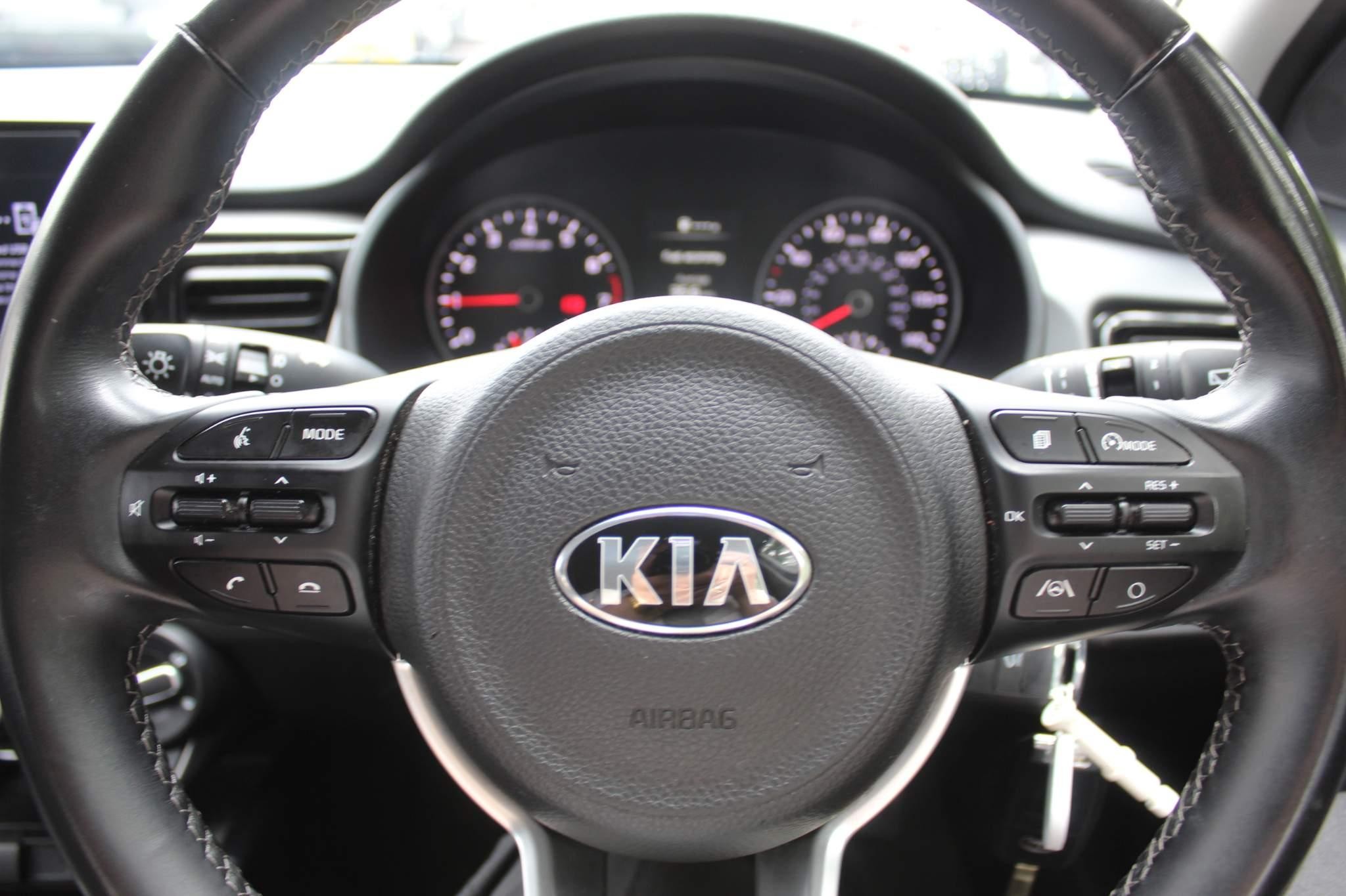 Kia Rio Image 15