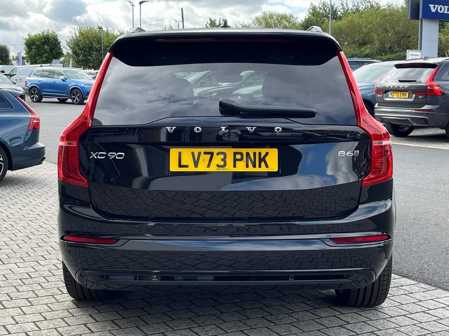 Volvo XC90 Image 13