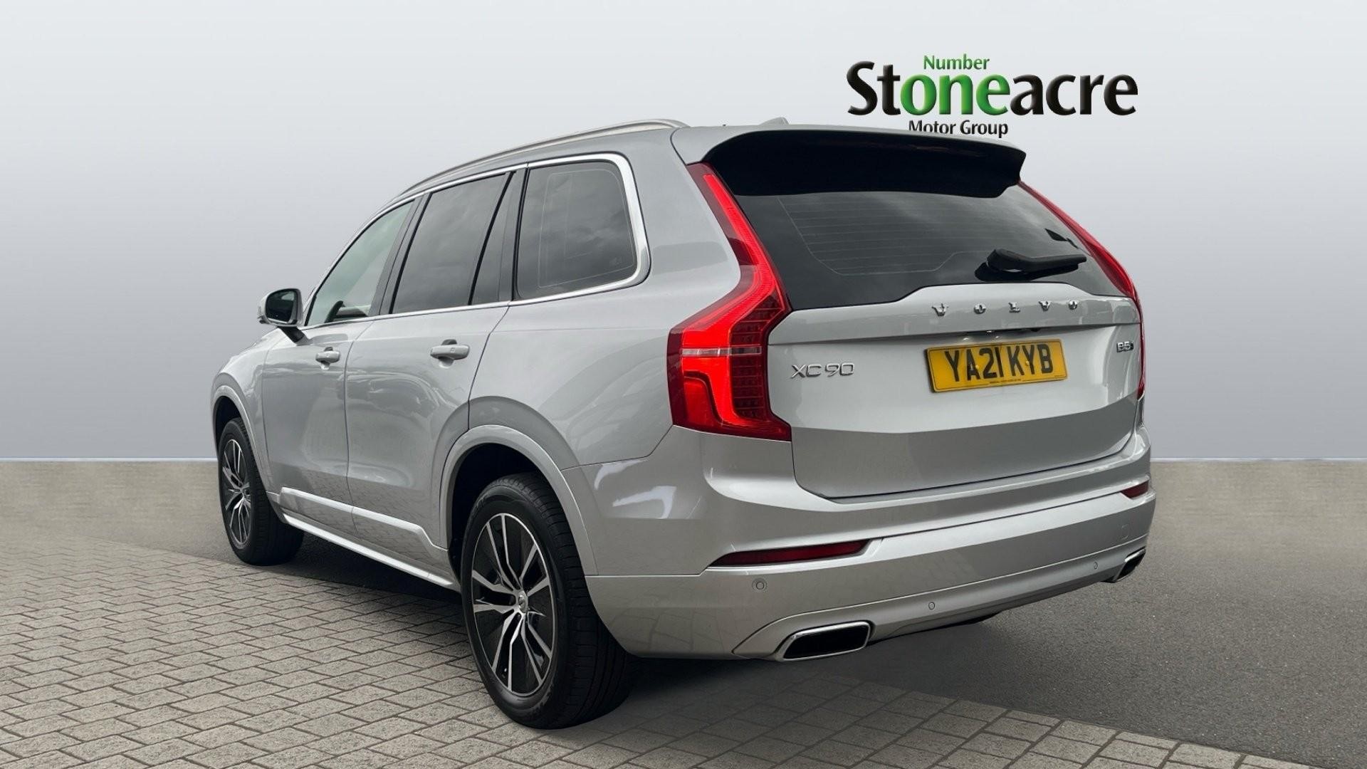 Volvo XC90 Image 2