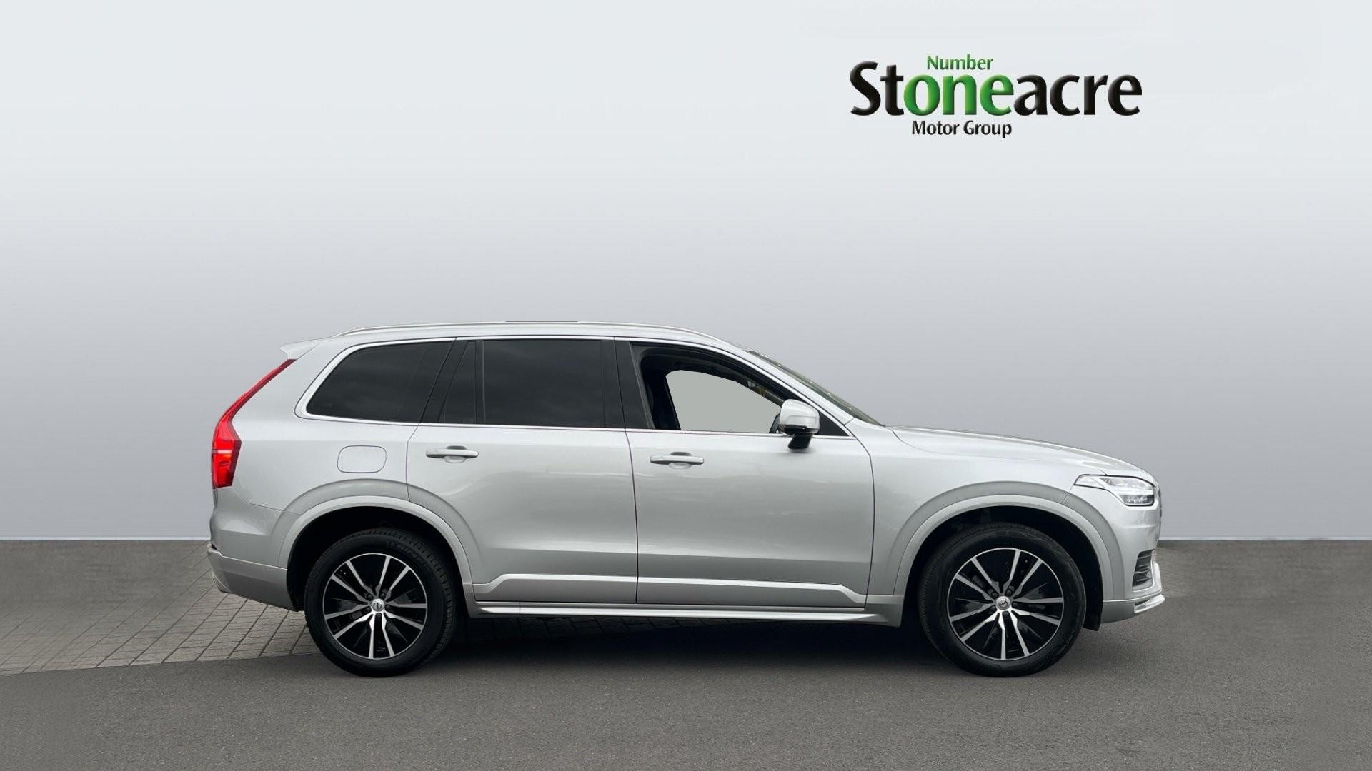 Volvo XC90 Image 3