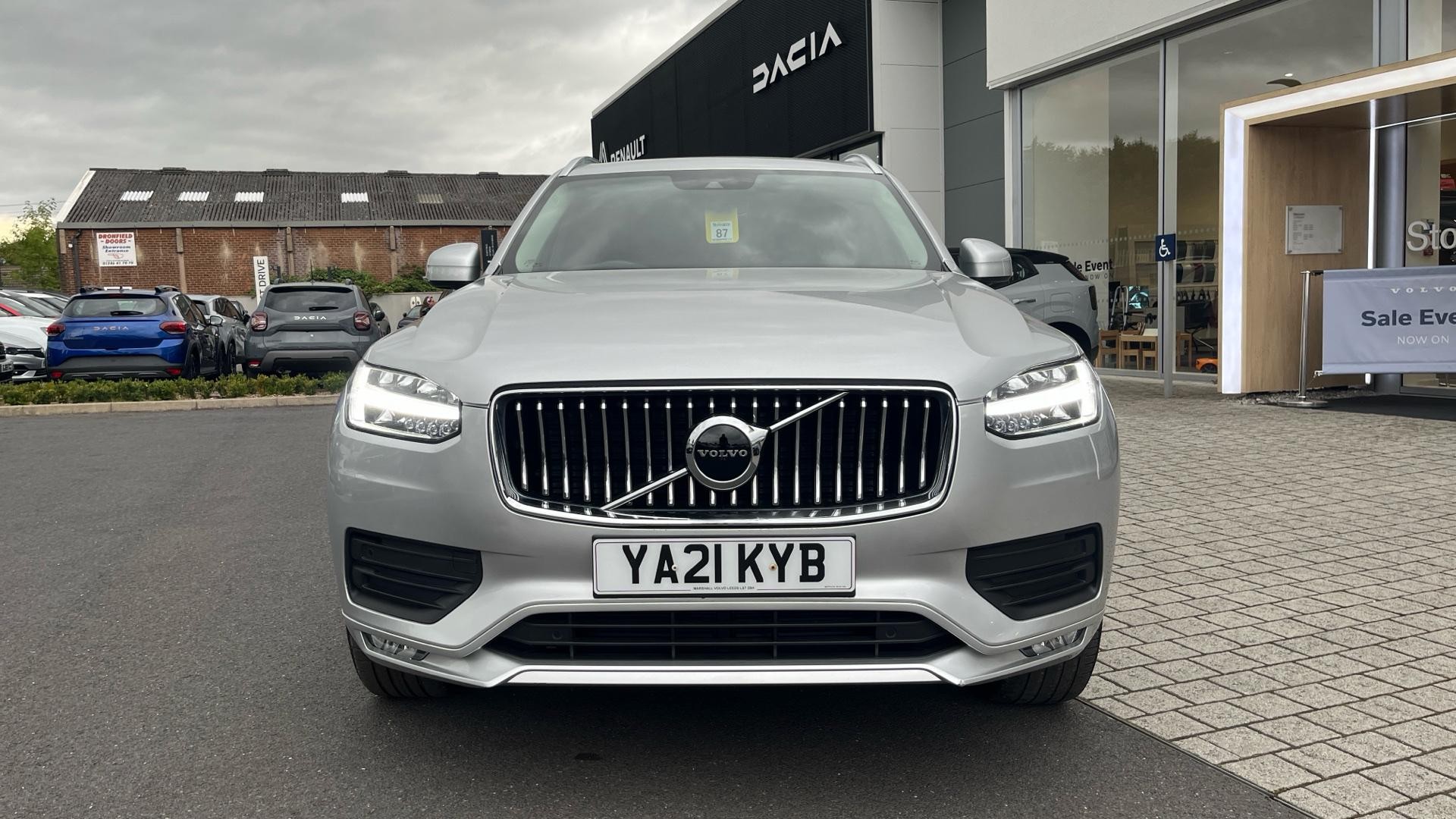 Volvo XC90 Image 12