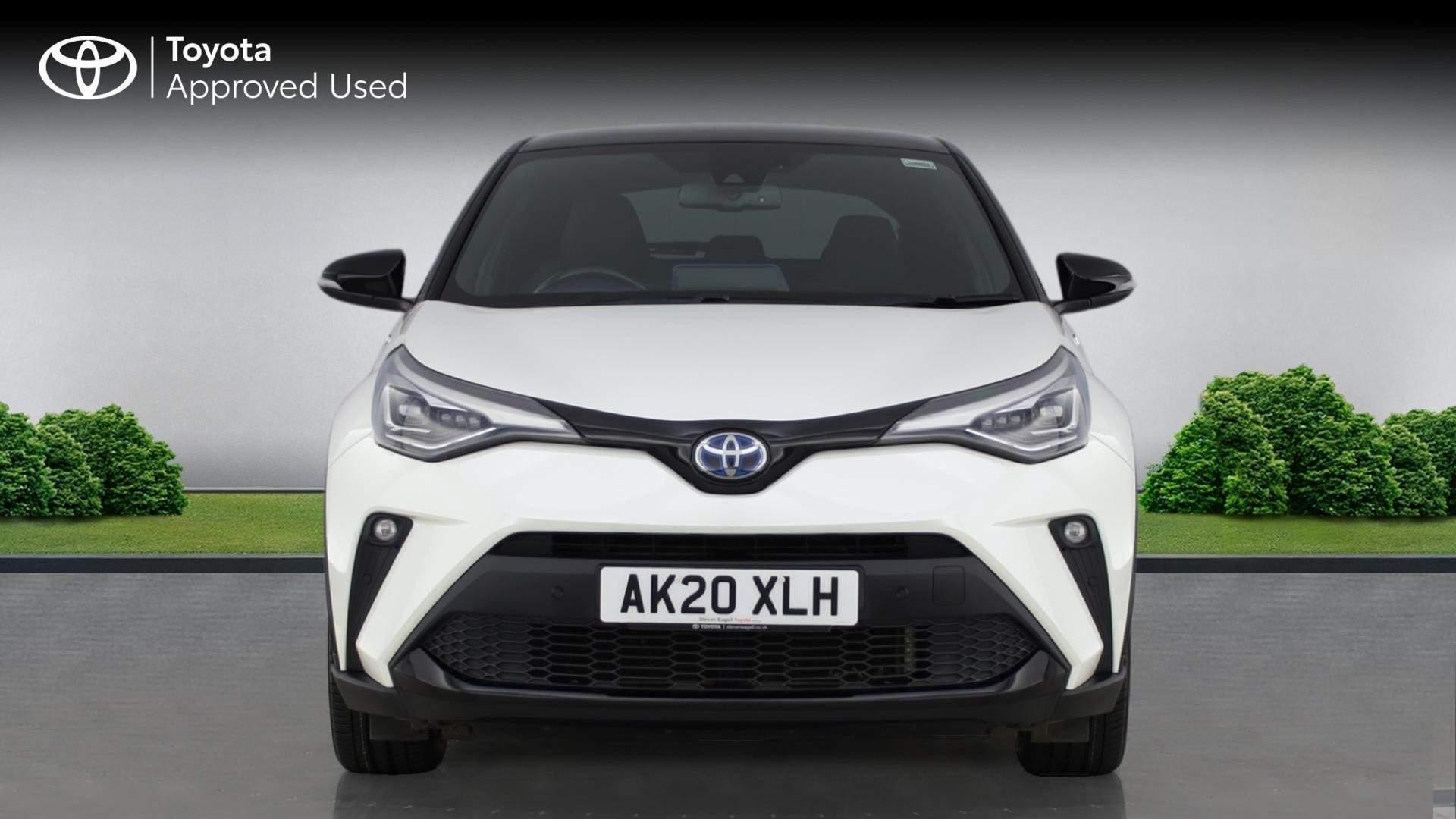 Toyota C-HR Image 8