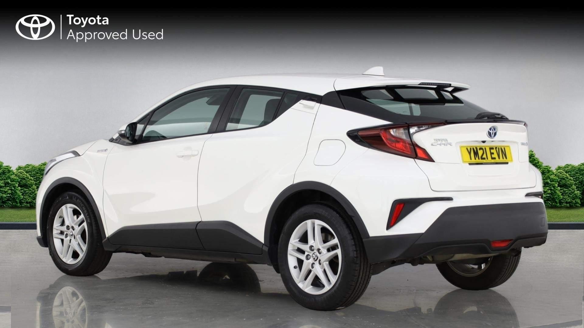 Toyota C-HR Image 5