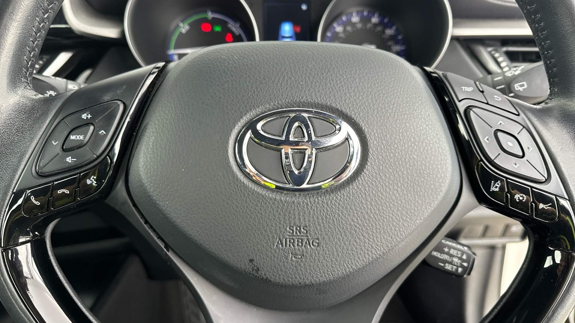 Toyota C-HR Image 14