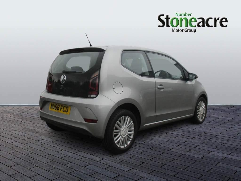 Volkswagen up! Image 7