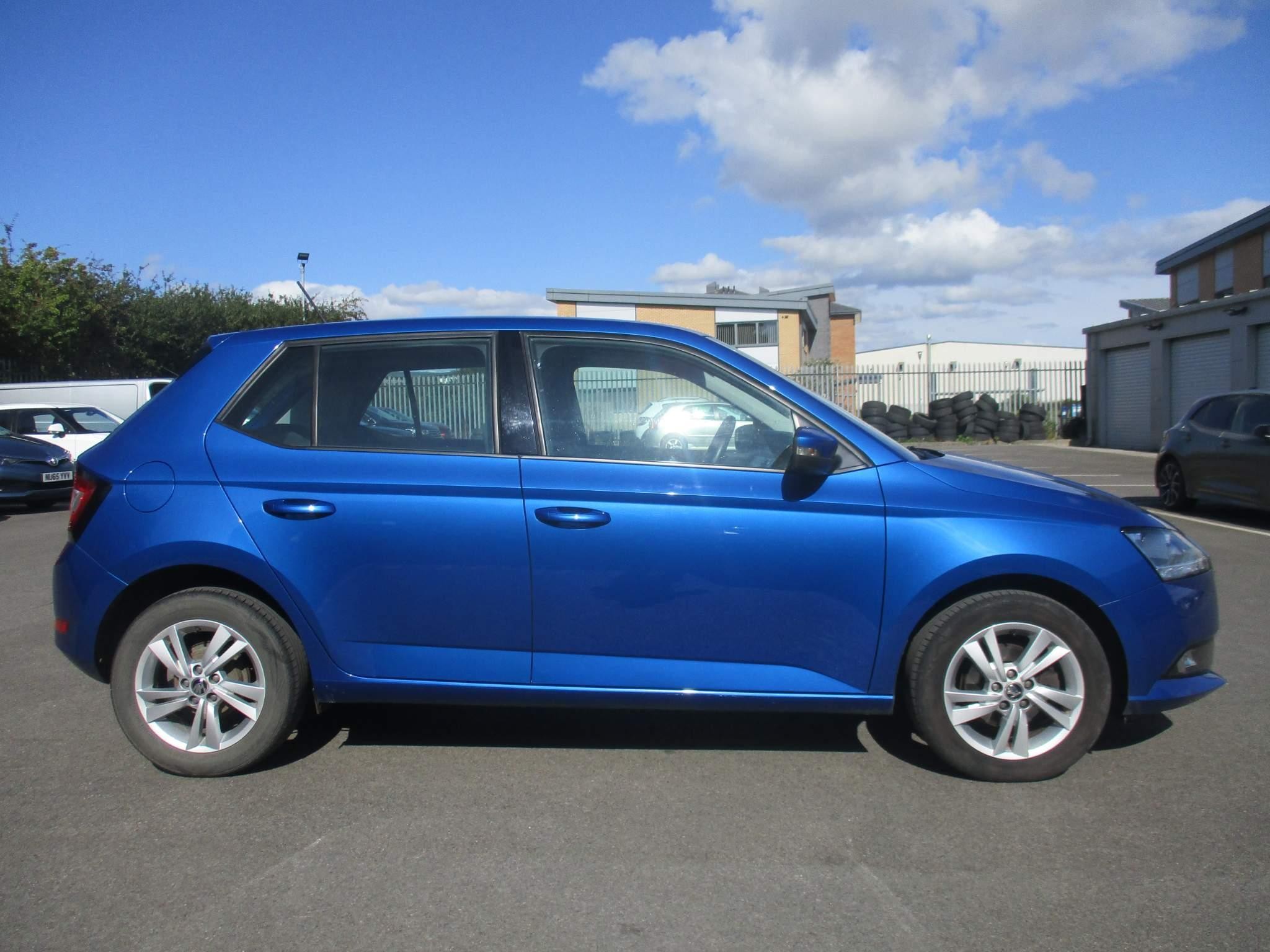 Skoda Fabia Image 8