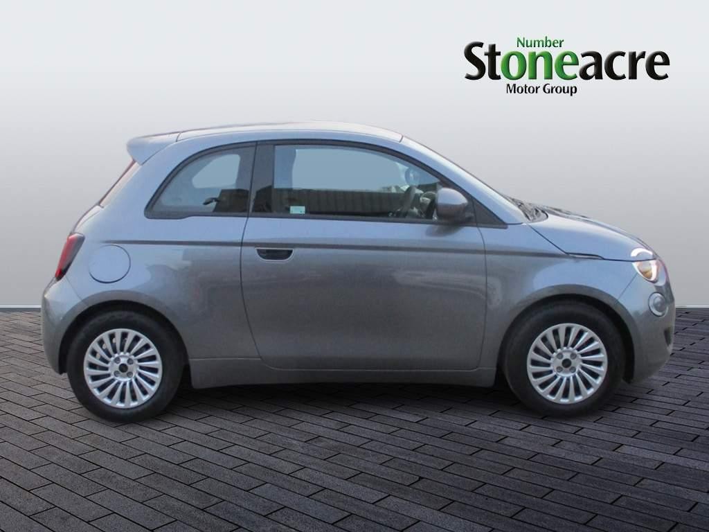 Fiat 500e Image 2