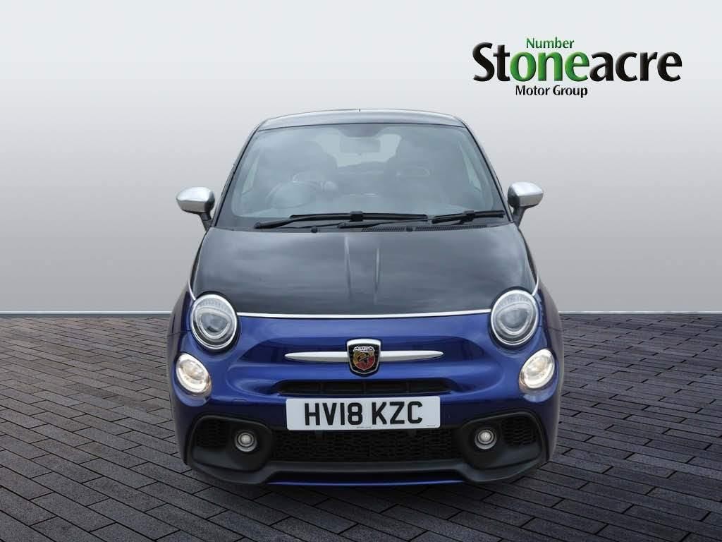 Abarth 595 Image 8