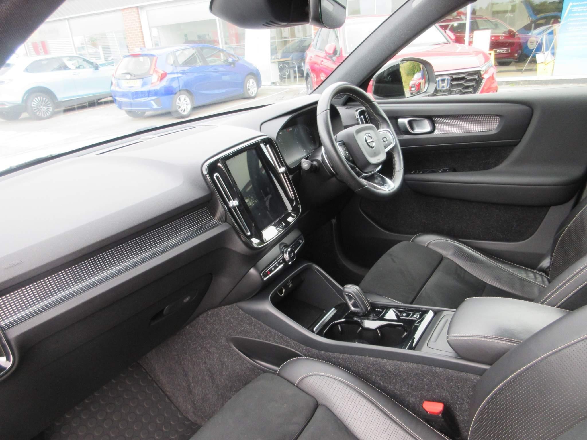 Volvo XC40 Image 25