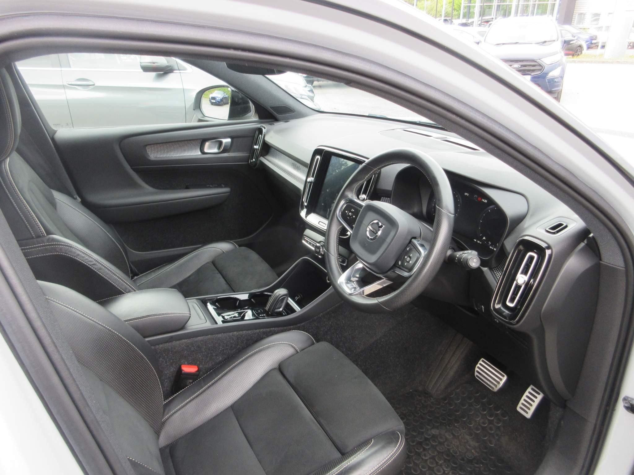 Volvo XC40 Image 33