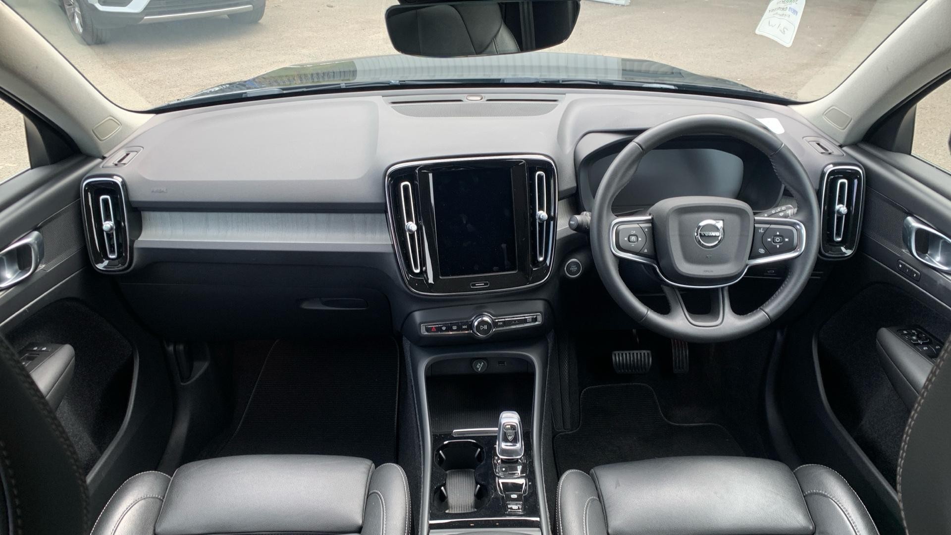 Volvo XC40 Image 21