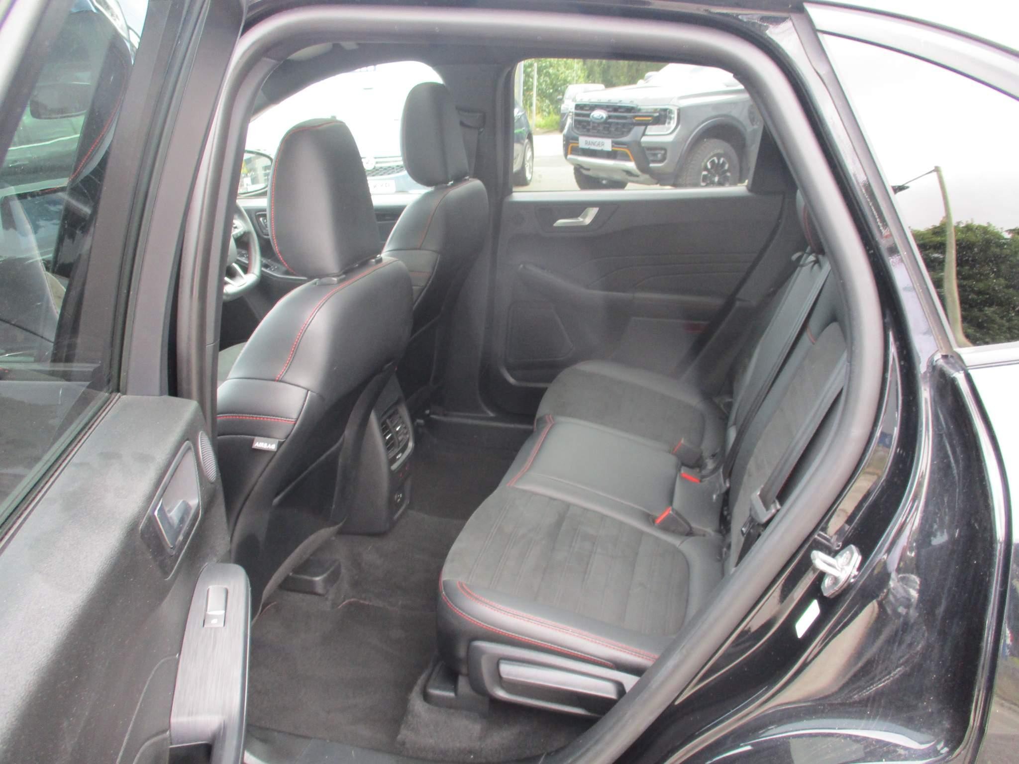 Ford Kuga Image 17