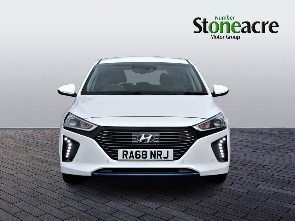 Hyundai IONIQ Image 8