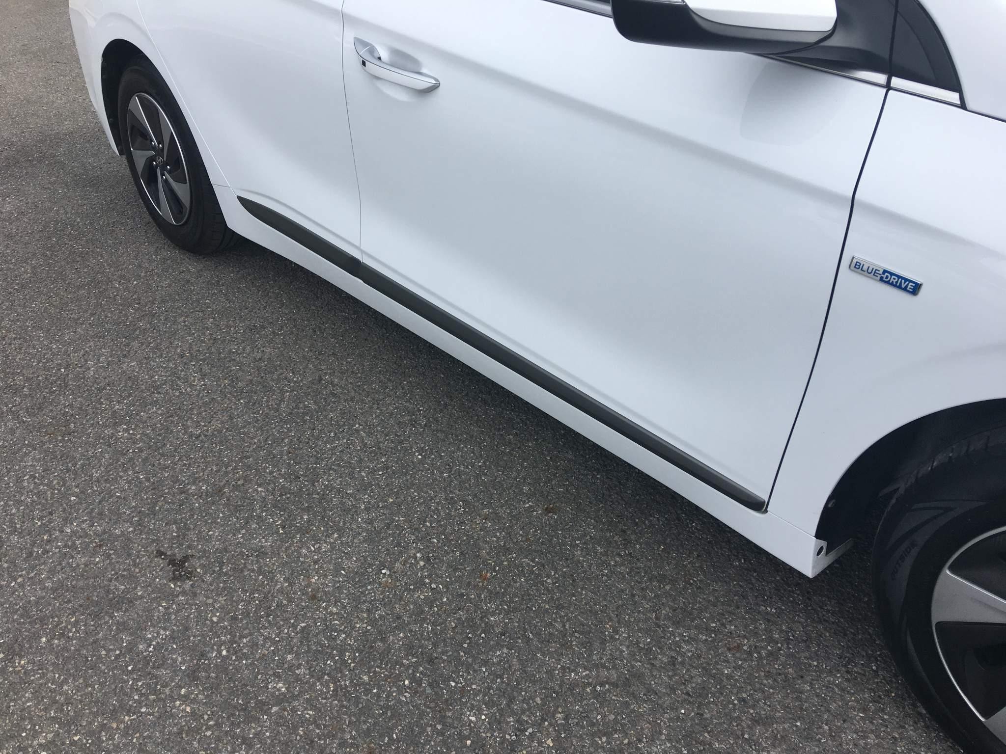 Hyundai IONIQ Image 23