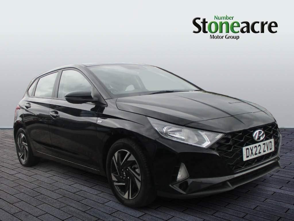 Hyundai i20 Image 1