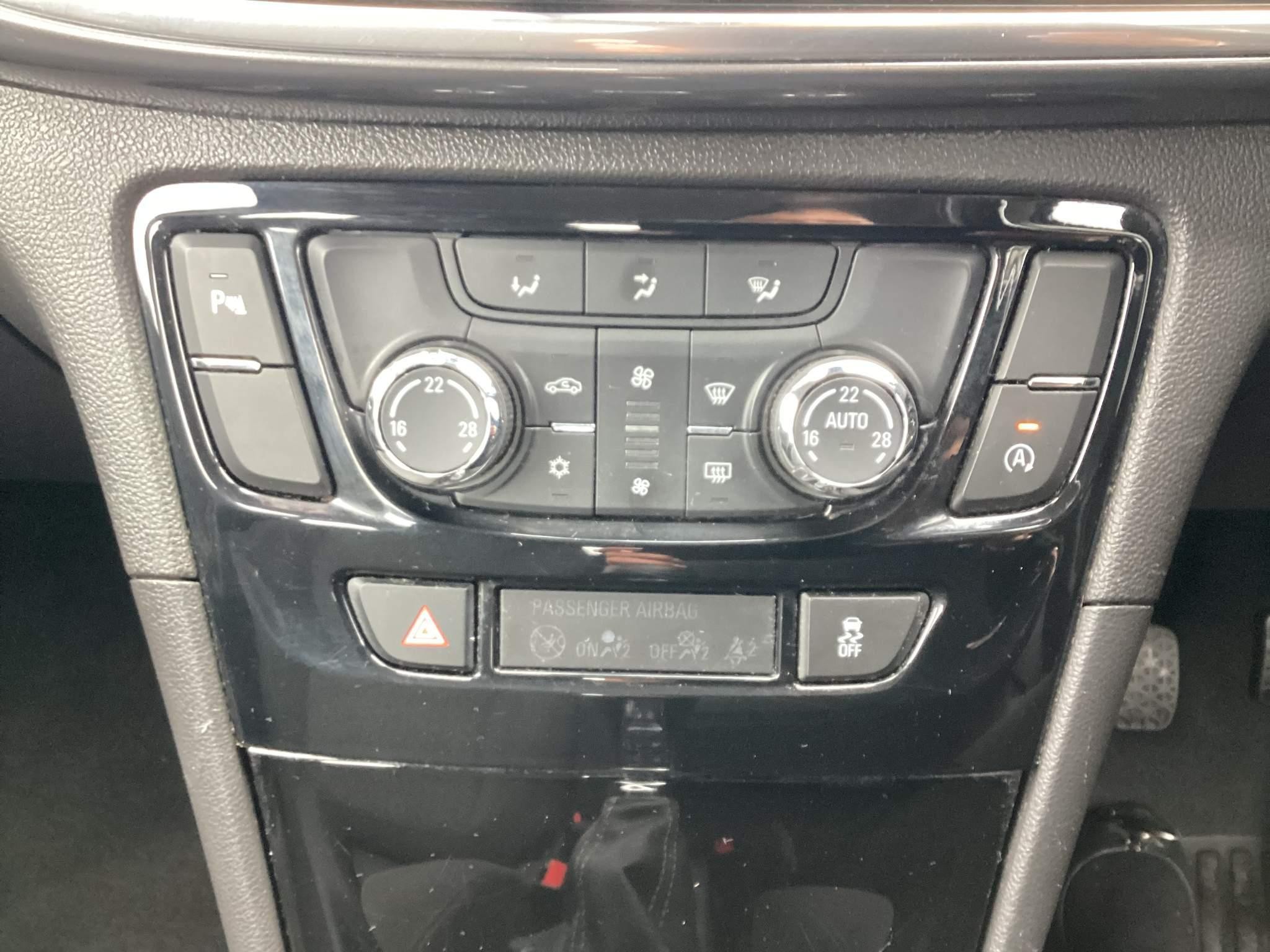 Vauxhall Mokka X Image 40