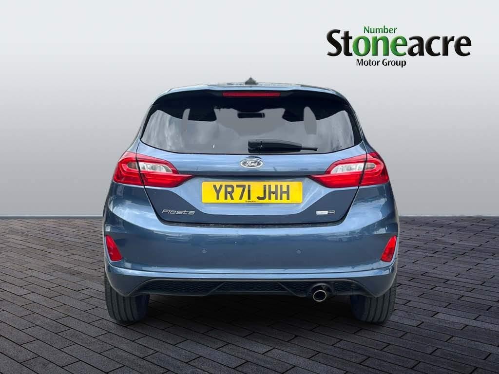 Ford Fiesta Image 4