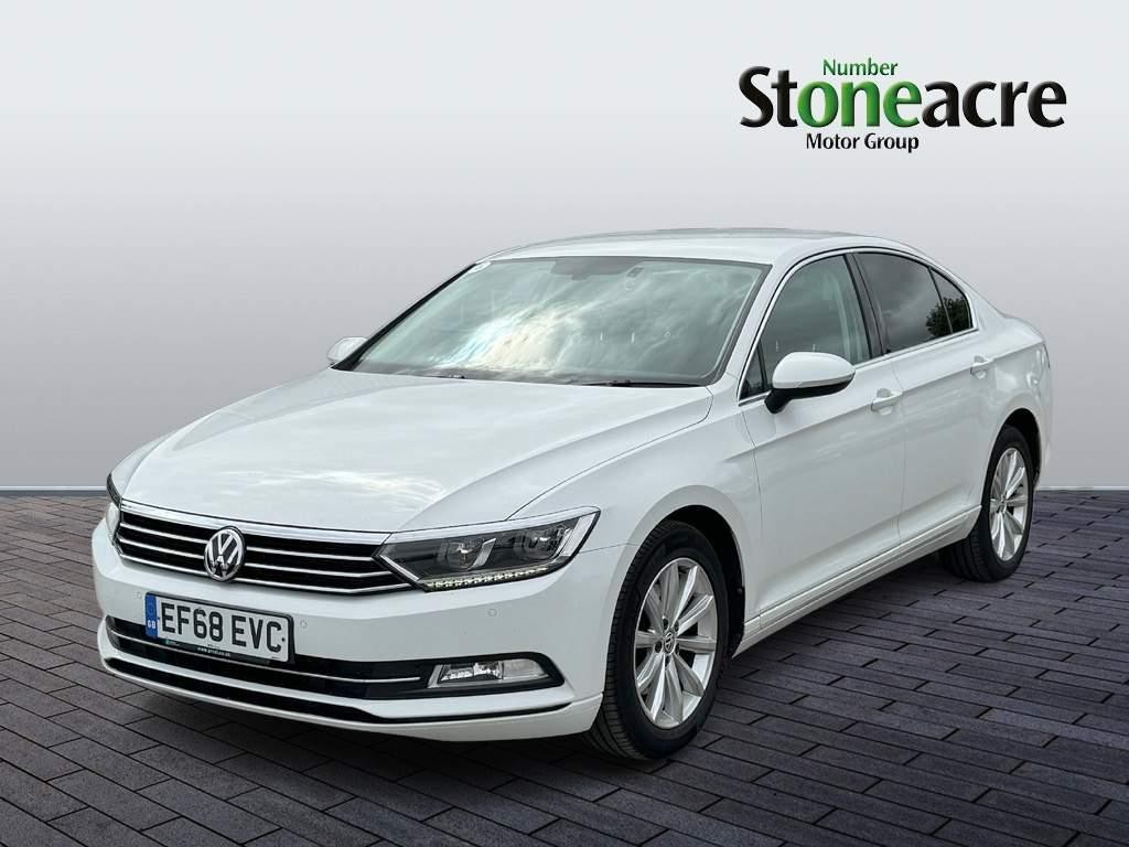 Volkswagen Passat Image 7