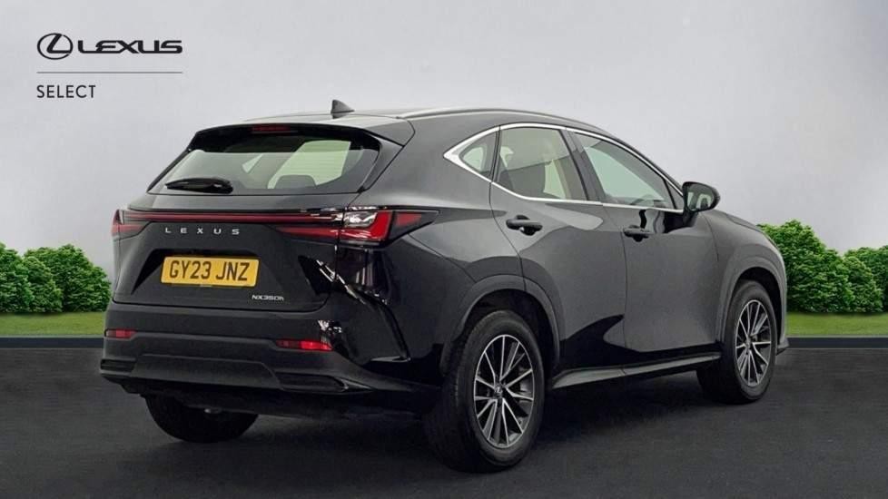 Lexus NX Image 6