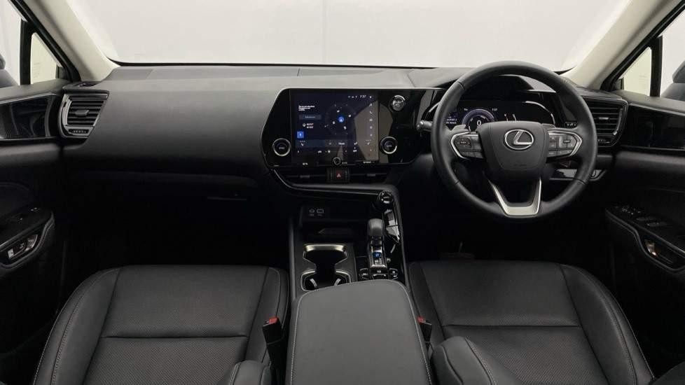 Lexus NX Image 15