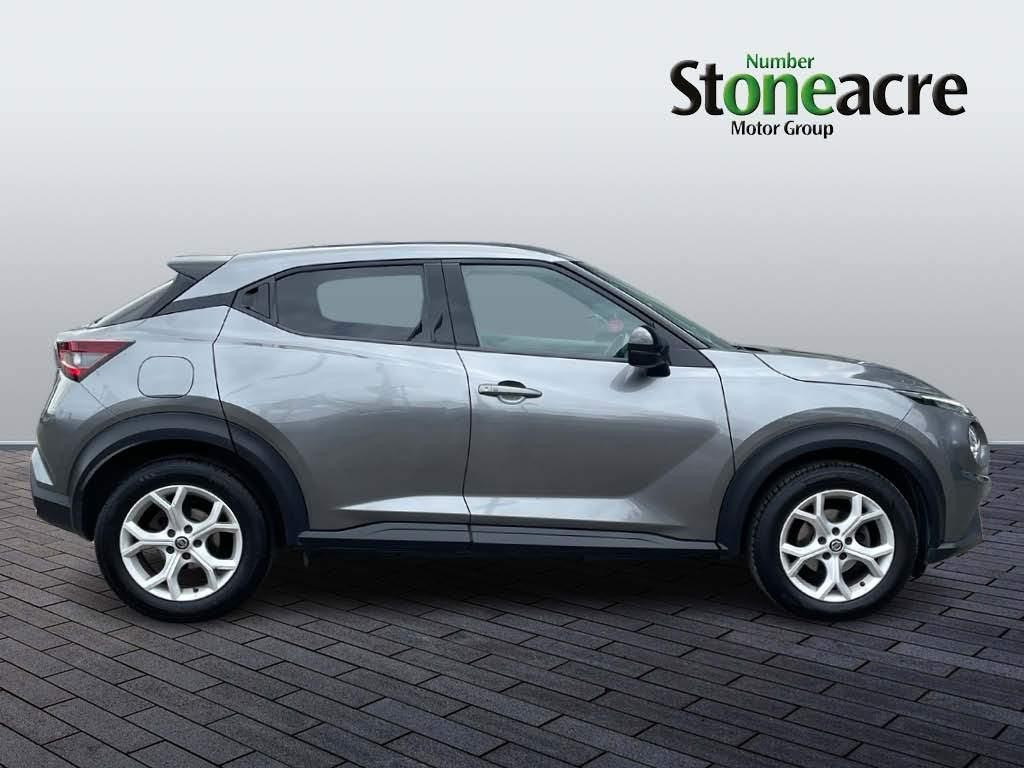 Nissan Juke Image 2