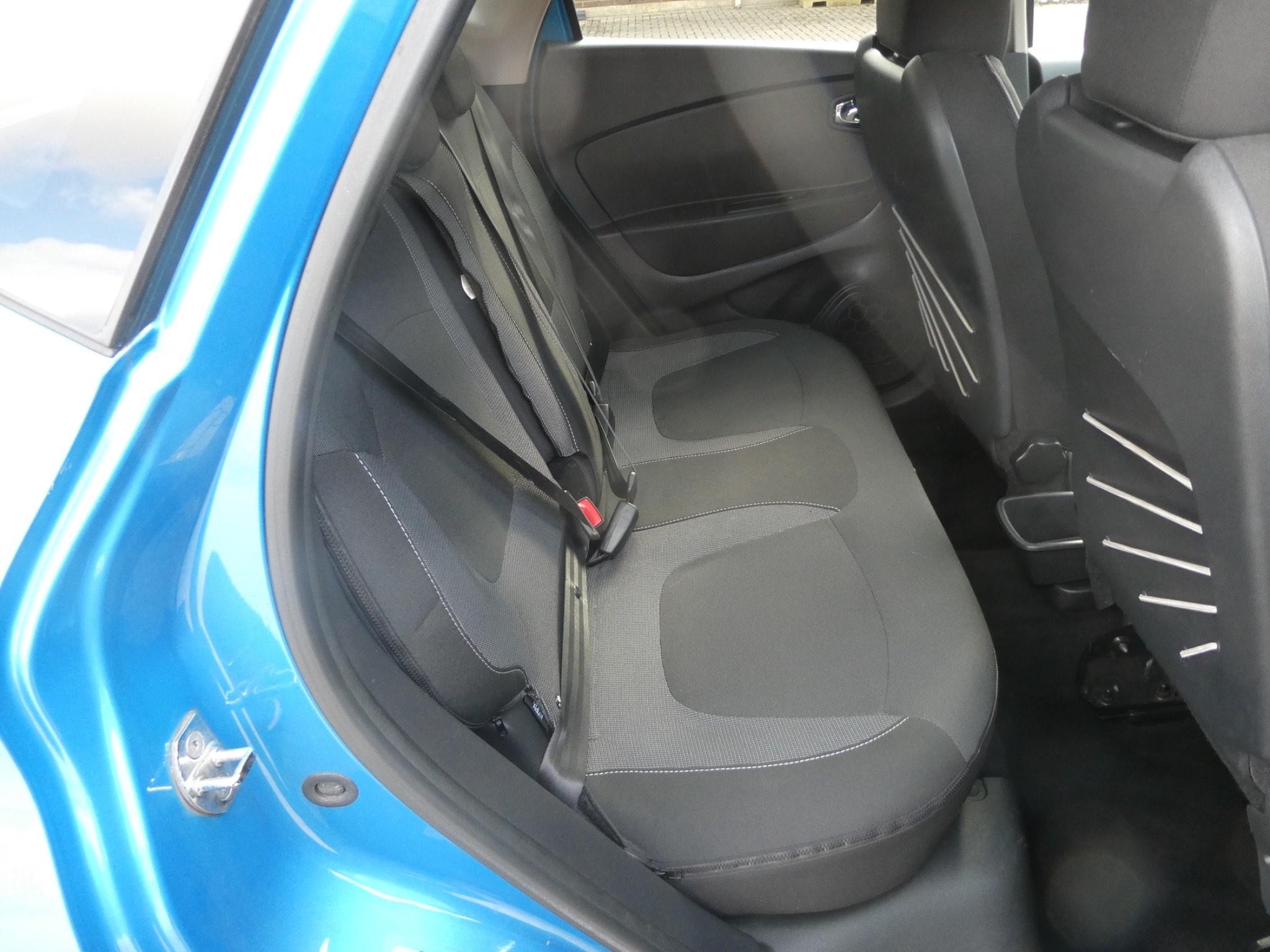 Renault Captur Image 17