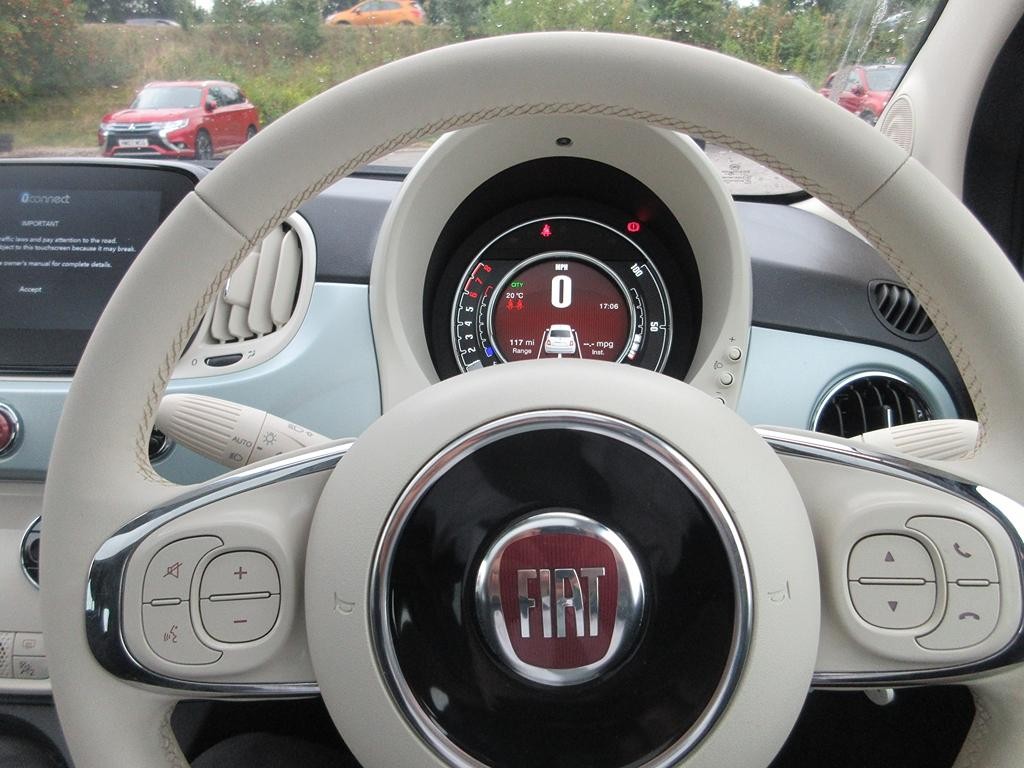 Fiat 500 Hybrid Image 22