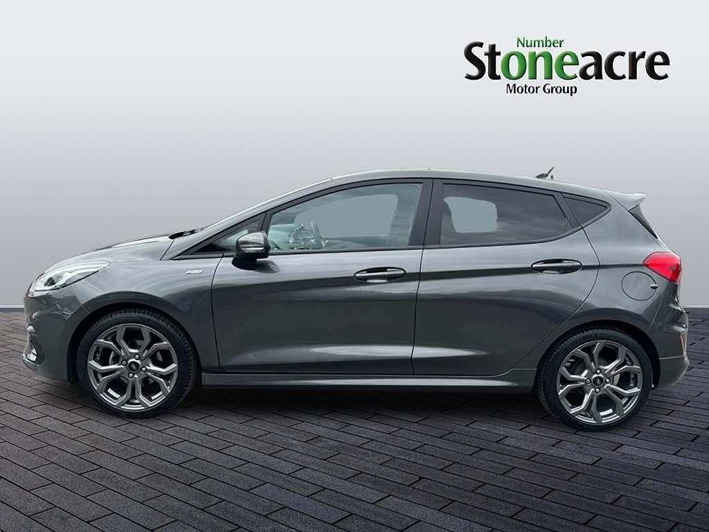 Ford Fiesta Image 6