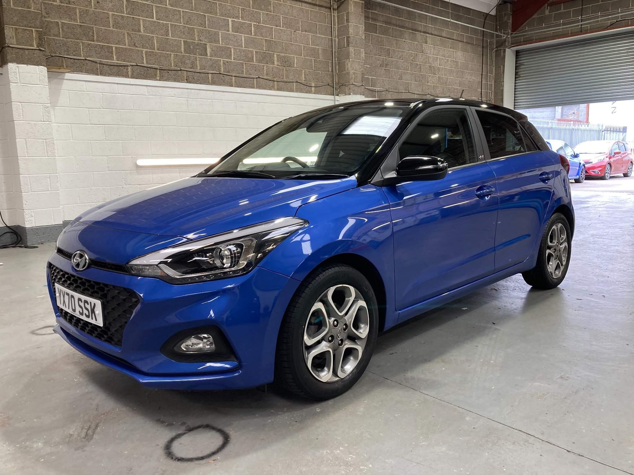 Hyundai i20 Image 8