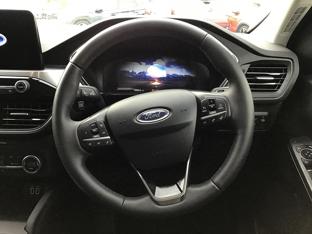 Ford Kuga Image 13