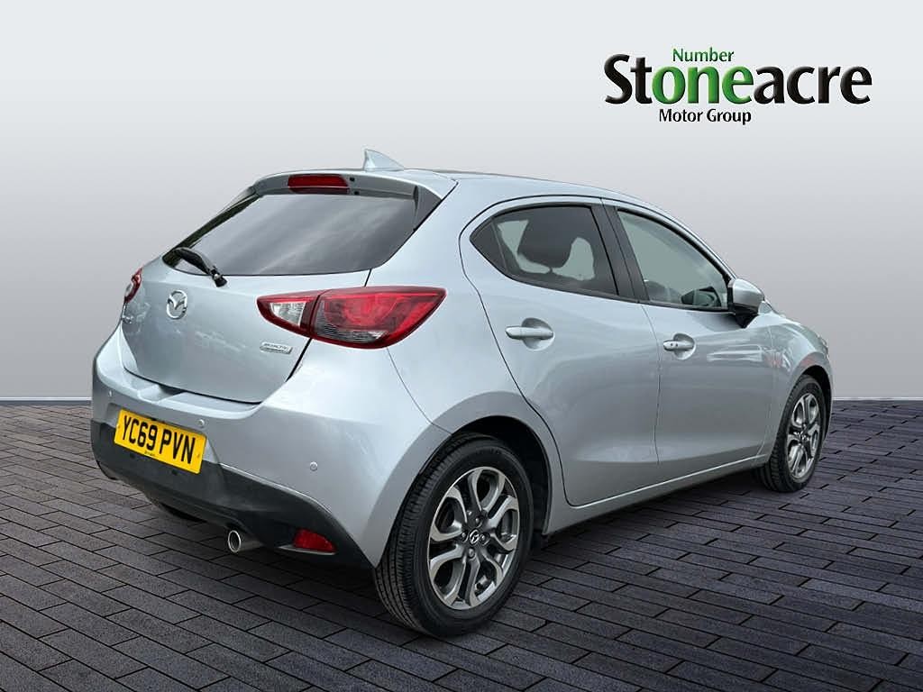 Mazda Mazda2 Image 3