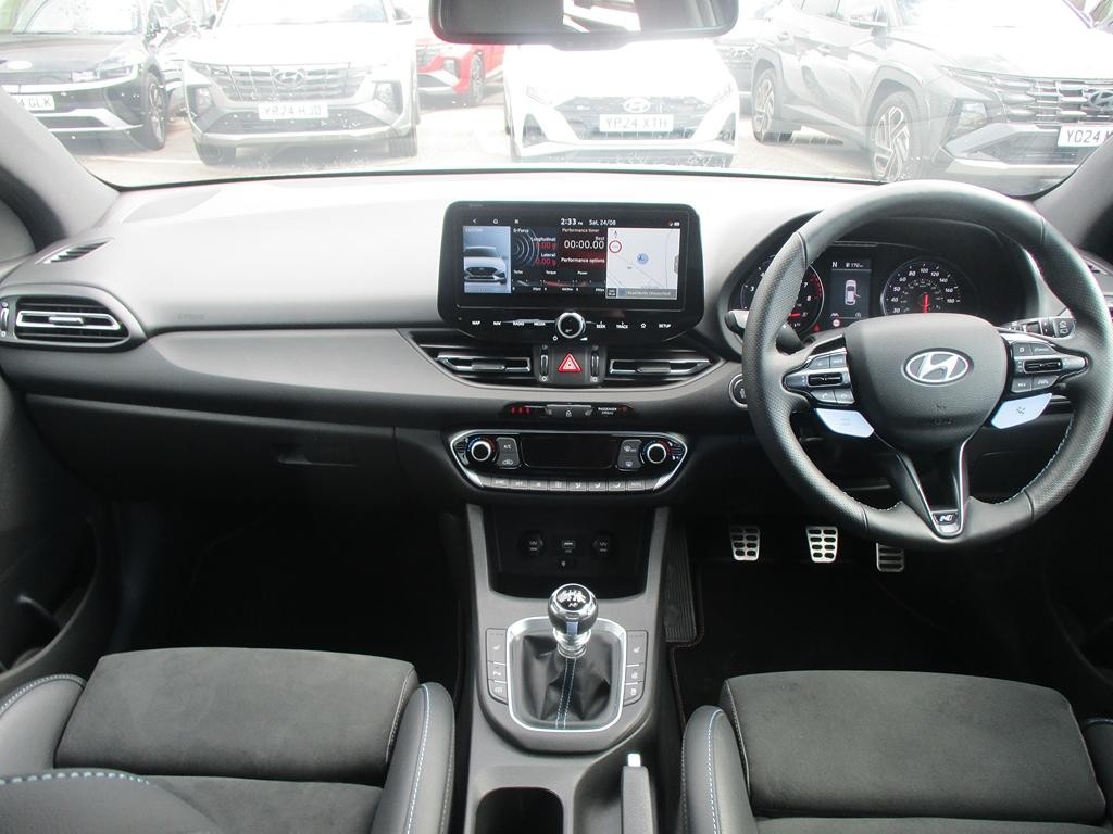 Hyundai i30 Image 16