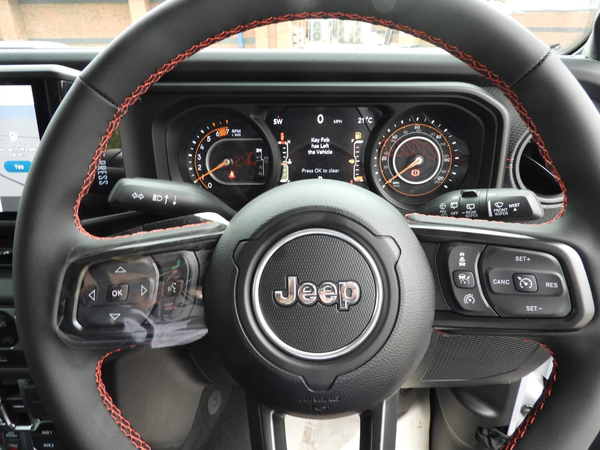 Jeep Wrangler Image 15