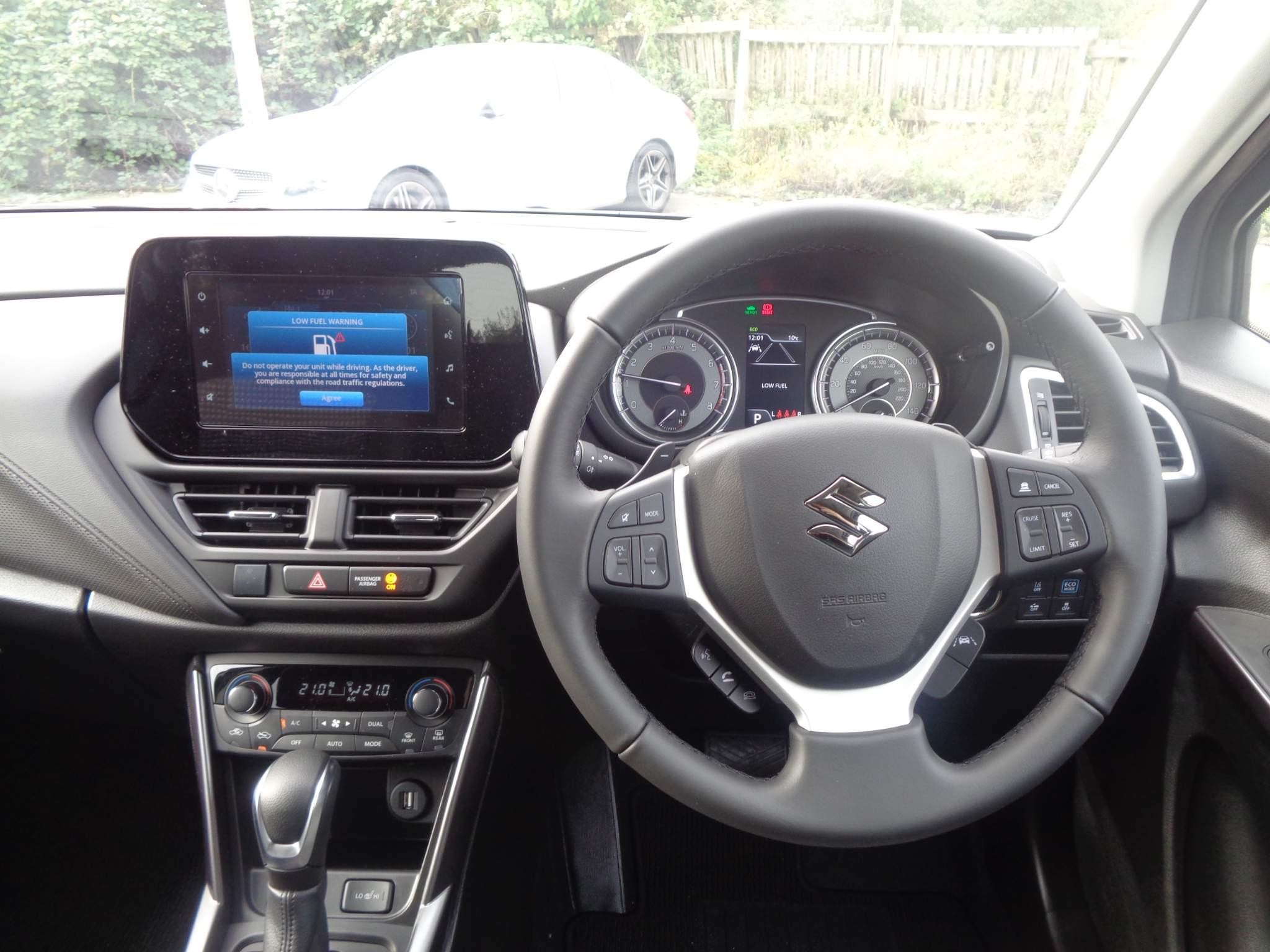 Suzuki SX4 S-Cross Image 16