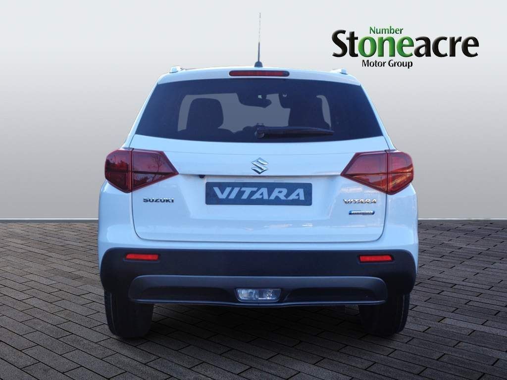 Suzuki Vitara Image 5