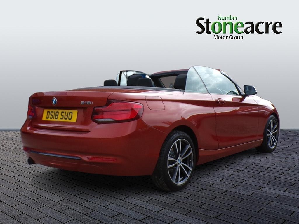 BMW 2 Series Image 3