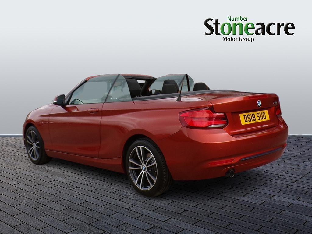 BMW 2 Series Image 5