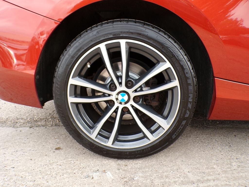 BMW 2 Series Image 9