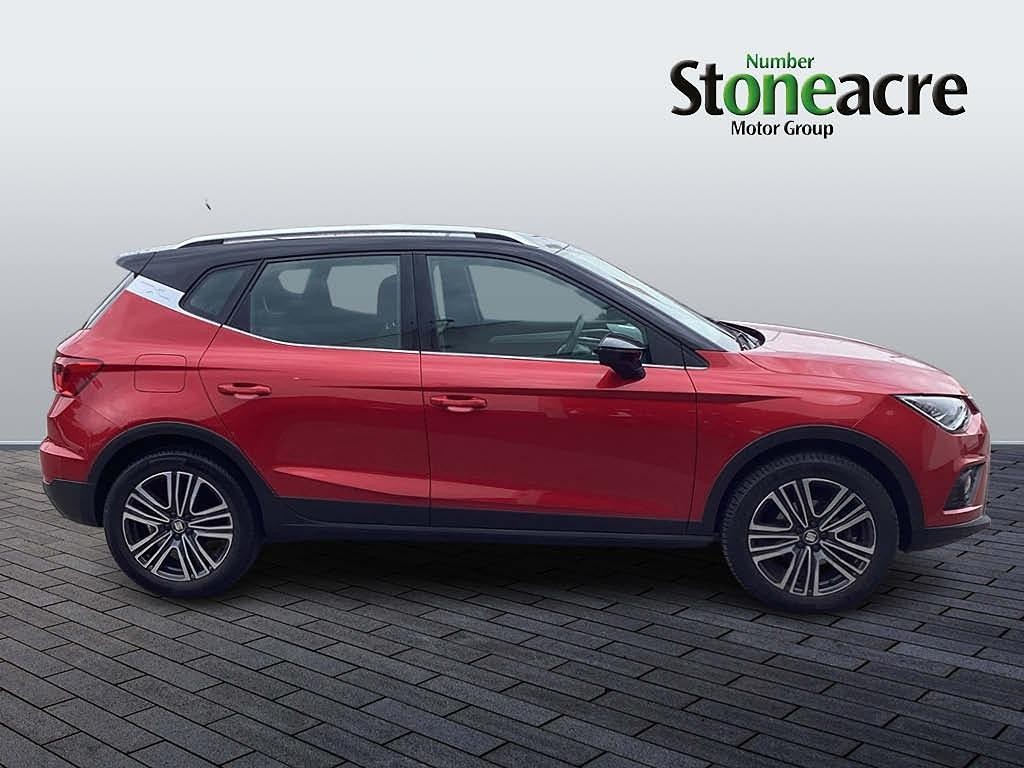 SEAT Arona Image 2