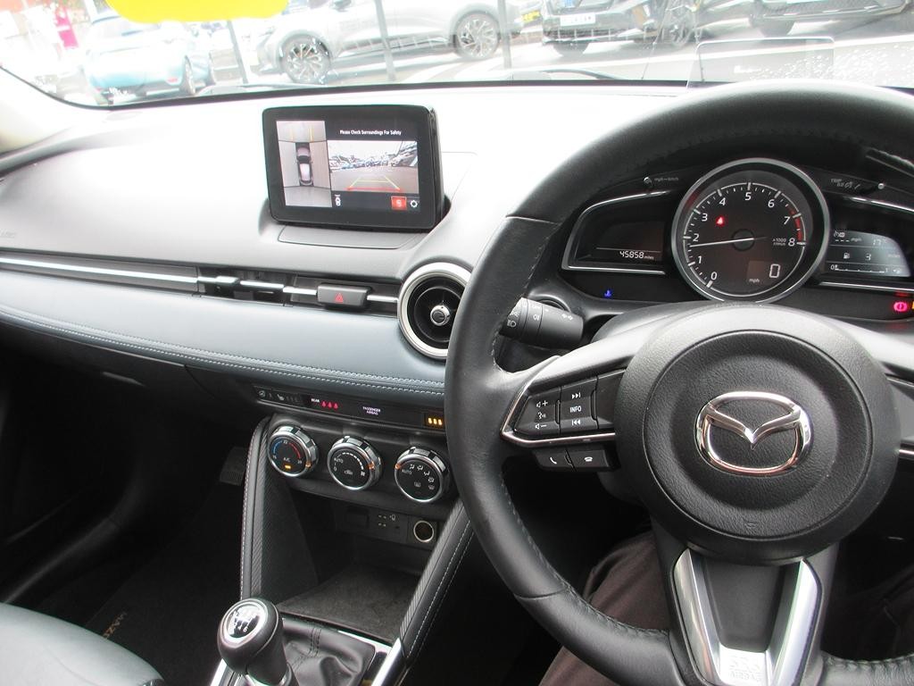 Mazda Mazda2 Image 13