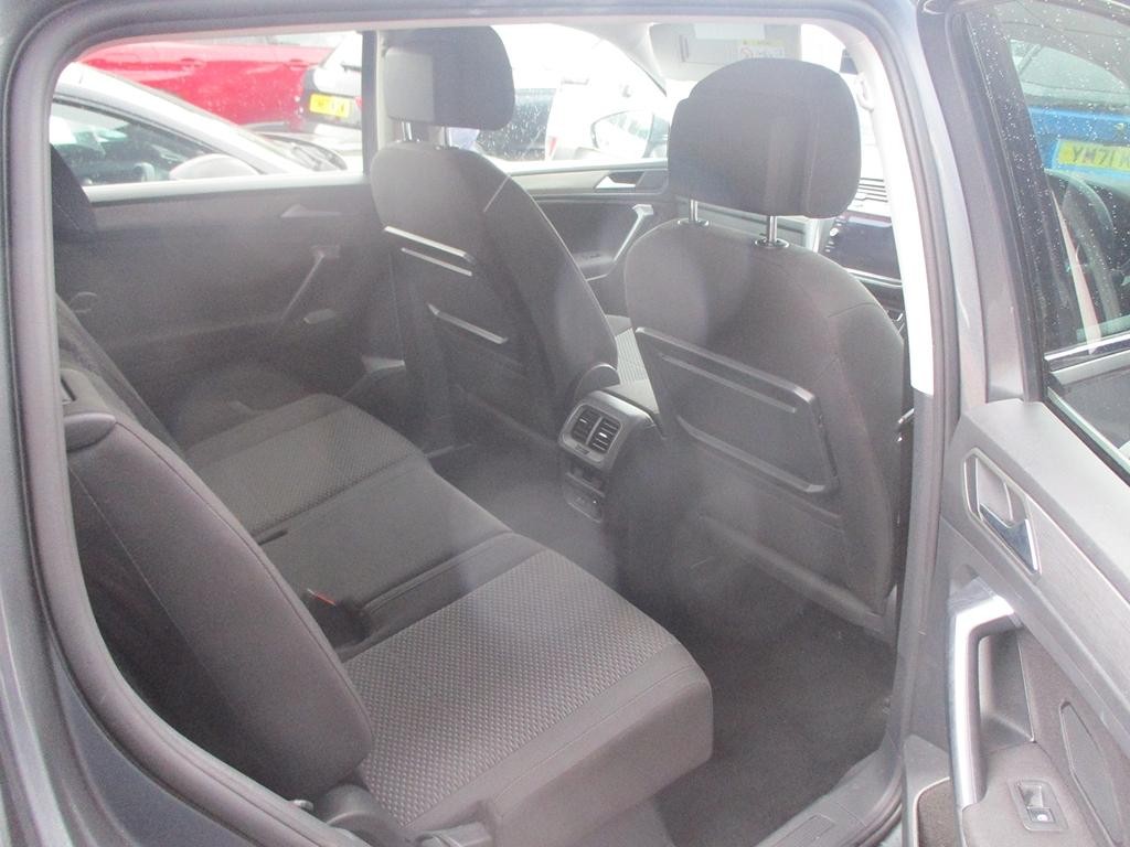 Volkswagen Tiguan Allspace Image 19