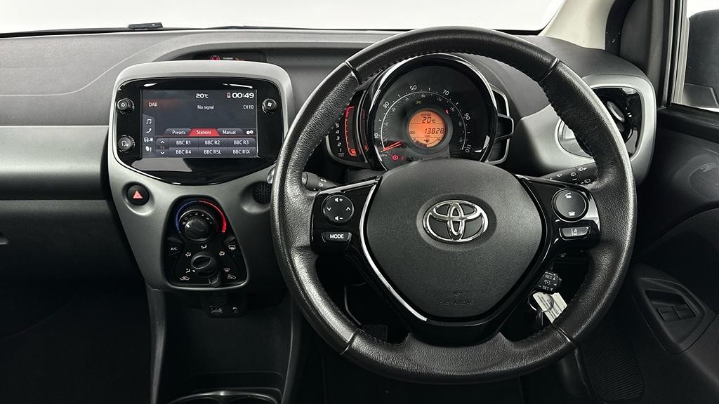 Toyota Aygo Image 8