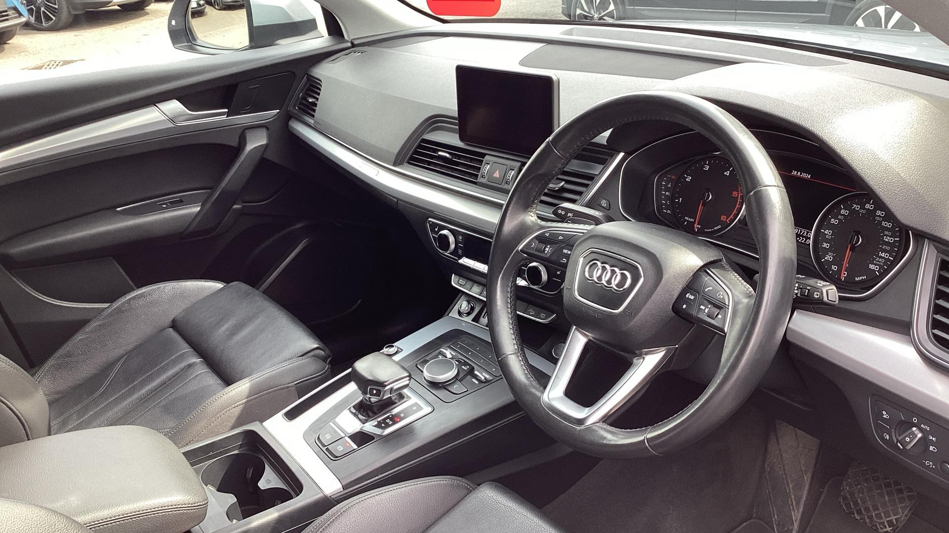 Audi Q5 Image 5