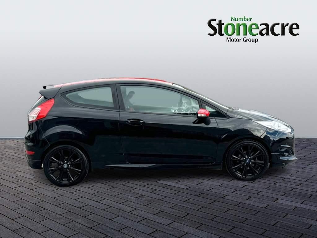 Ford Fiesta Image 2