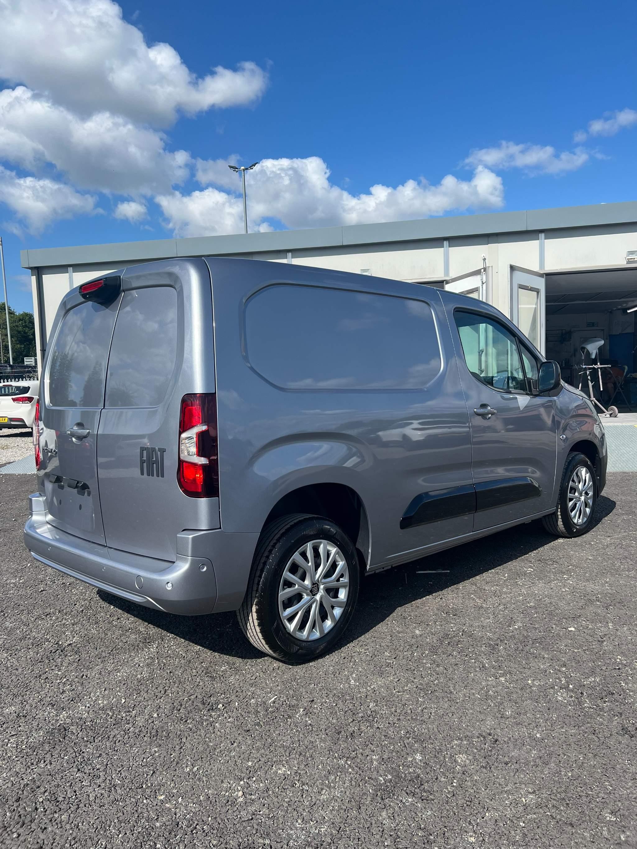 Fiat Doblo Image 9