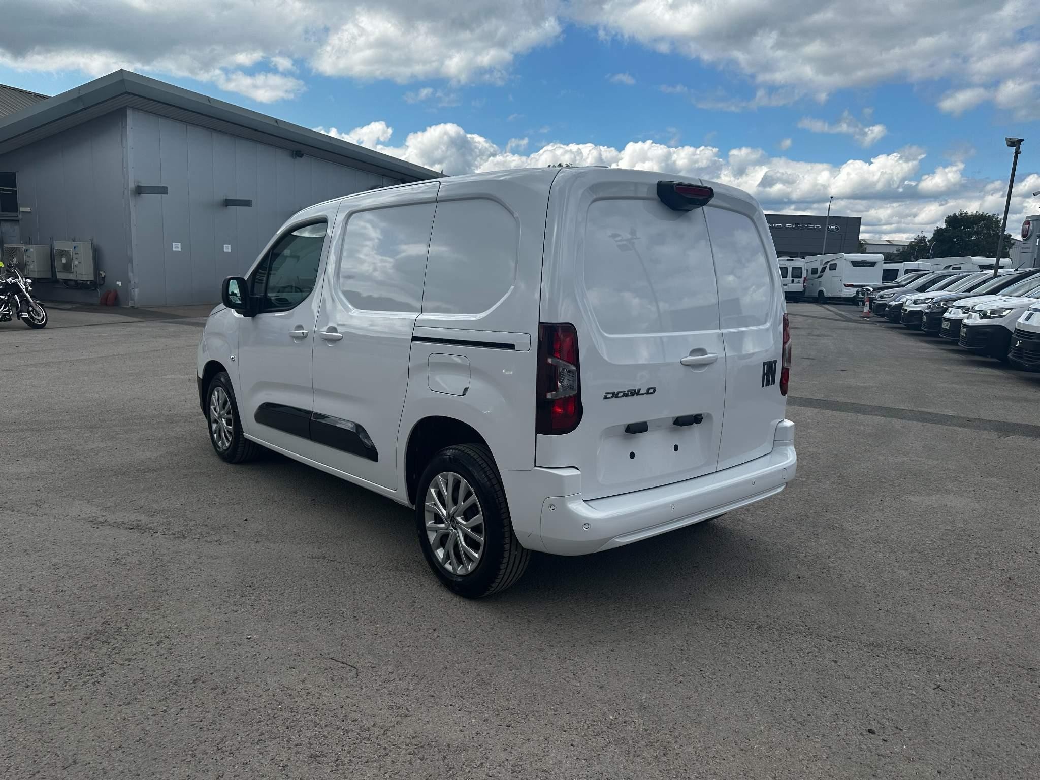 Fiat Doblo Image 6