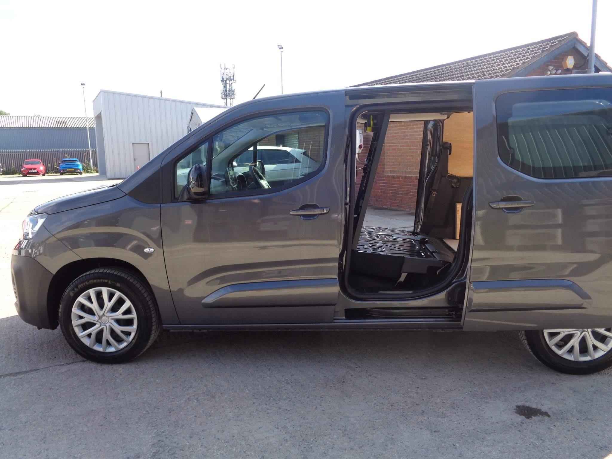 Fiat Doblo Image 19