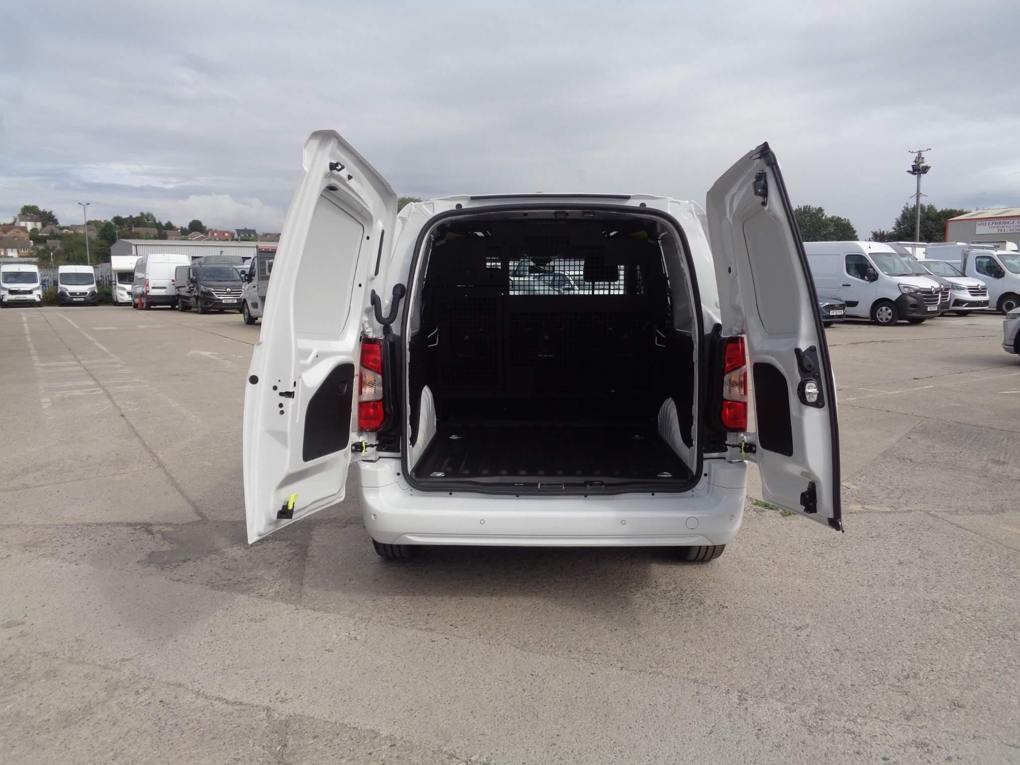 Fiat Doblo Image 19