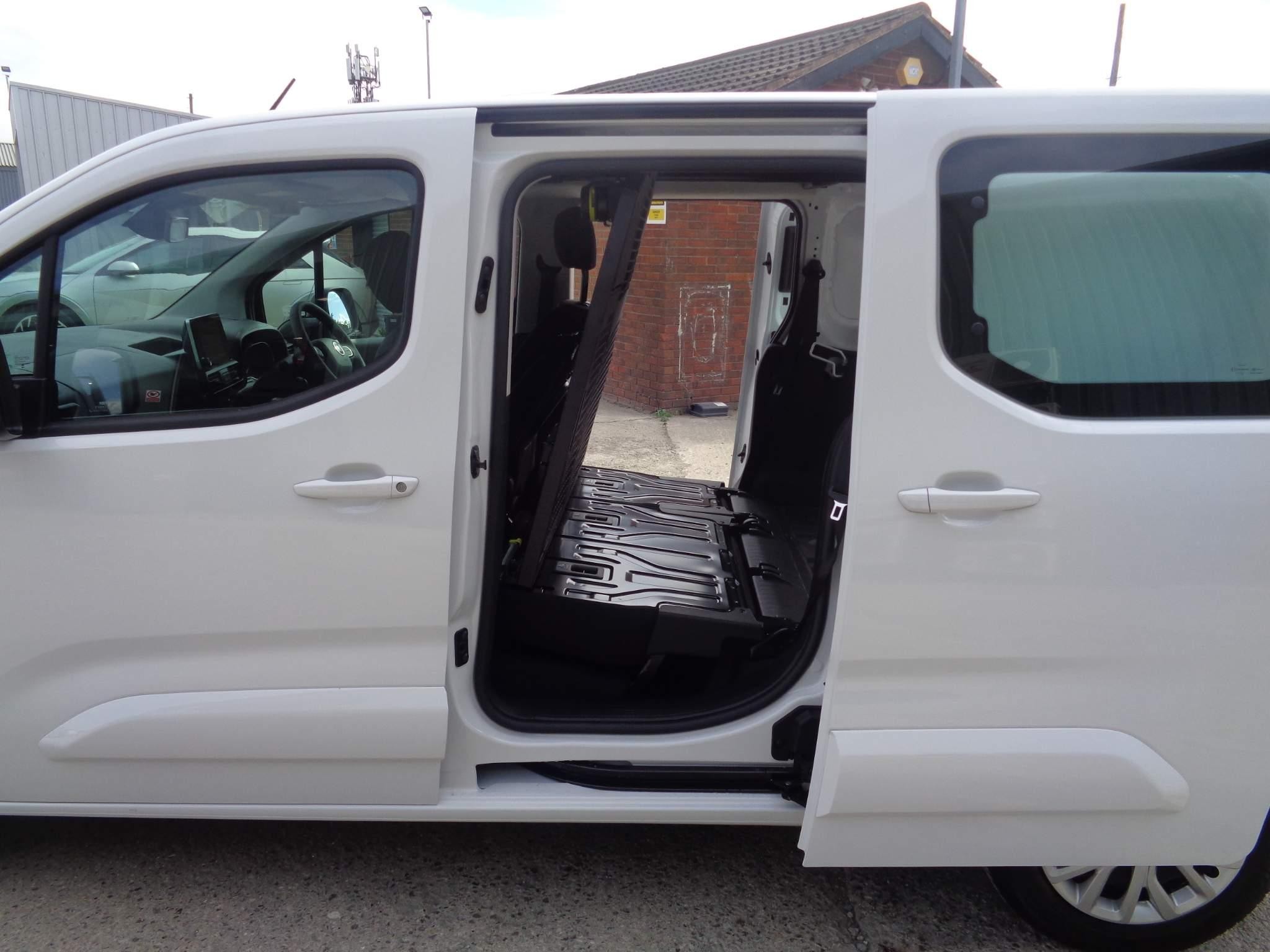 Fiat Doblo Image 23